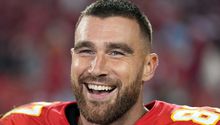 ¡Nuevo look! Travis Kelce se deja el bigote previo al inicio de la temporada con Kansas City Chiefs