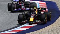 Checo Pérez 'explotó' contra Esteban Ocon en el GP de Austria: "¡Es un idi***!"