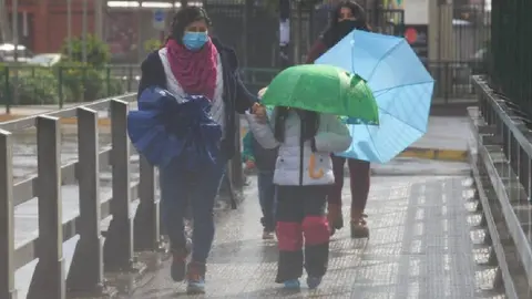 Nuevo León suspende clases a partir del miércoles por intensas lluvias por Huracán Alberto