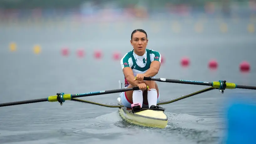 ¡A la Final C! Kenia Lechuga termina segunda en 'Semis' D en Remo de París 2024