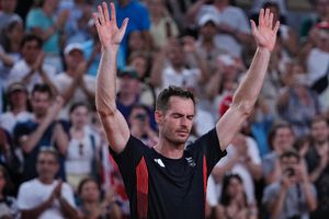 Andy Murray se retira del tenis profesional tras caer en dobles en París 2024