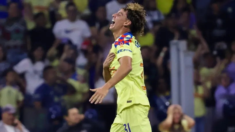 Igor Lichnovsky se va a torneo de golf del Canelo a un día del América vs Chivas