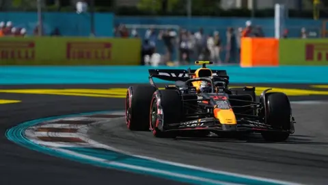 ¡Al pendiente de Leclerc! Checo Pérez reconoció que será un reto superar al monegasco en Miami