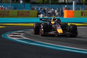 ¡Al pendiente de Leclerc! Checo Pérez reconoció que será un reto superar al monegasco en Miami