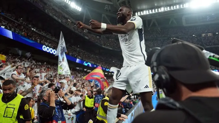 Plantilla del Real Madrid se olvida de Rüdiger el pleno festejo tras vencer al Bayern Múnich
