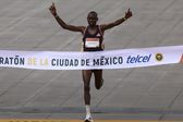 Edwin Kiptoo, de Kenia, gana el Maratón de la Ciudad de México 2024