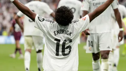 Endrick tras debutar con gol en el Bernabéu: "Es un sueño que se está haciendo realidad"