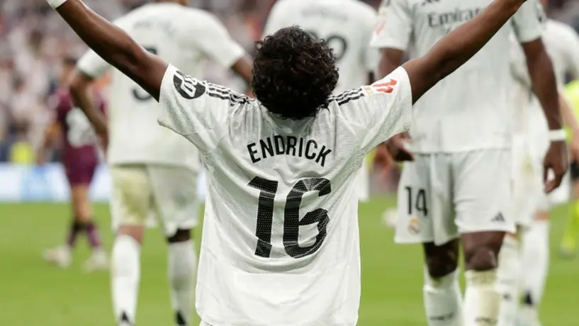 Endrick tras debutar con gol en el Bernabéu: "Es un sueño que se está haciendo realidad"