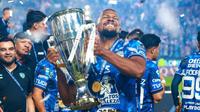 Salomón Rondón es nombrado el jugador más valioso de la CONCACAF Champions Cup