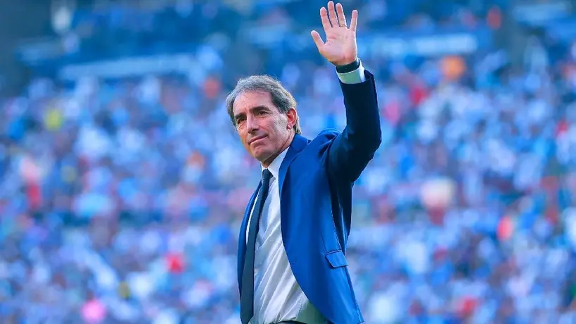 Pachuca no desea que Guillermo Almada deje el equipo para dirigir al Tri