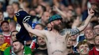 ¡Por el Diego! Aficionados escoceses prefieren a Maradona por encima de Dalglish