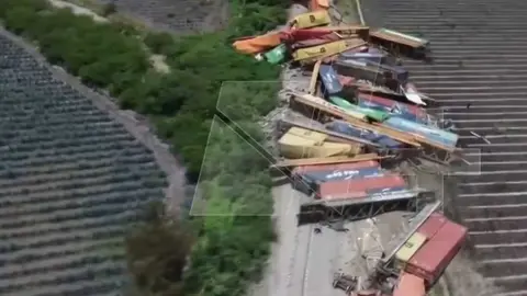 Tren de carga se descarrila en La Barca, Jalisco