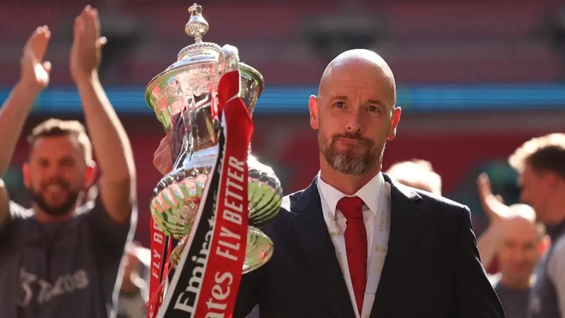 ¡Se queda! Manchester United renueva a Erik ten Hag como entrenador para el próximo torneo