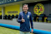 ¡Vuelve al nido! Rubens Sambueza visita al América previo al Clásico Nacional de 'Semis'