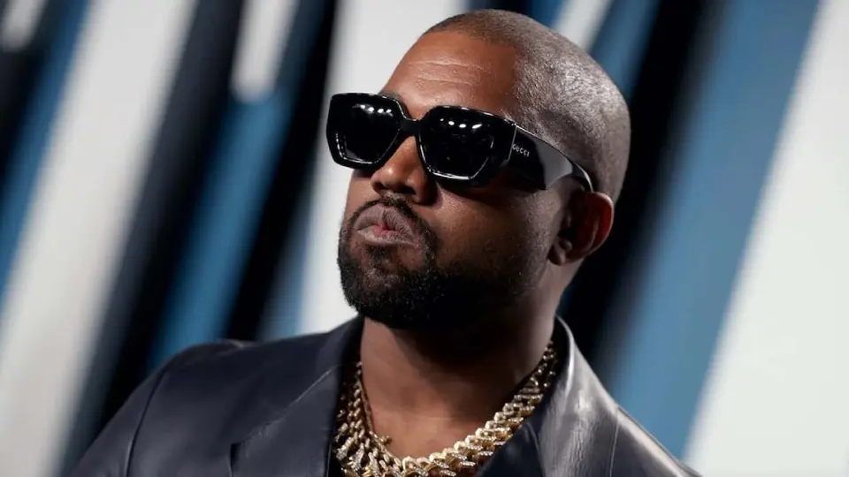 Kanye West es demandado por acoso sexual por parte de su ex asistente y ex modelo Lauren Pisciotta