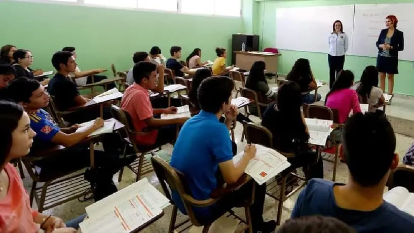 ¿Cómo terminar el bachillerato en un solo examen? Esto sabemos