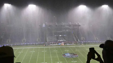 Juego del Salón de la Fama entre Chicago y Houston es suspendido por lluvia