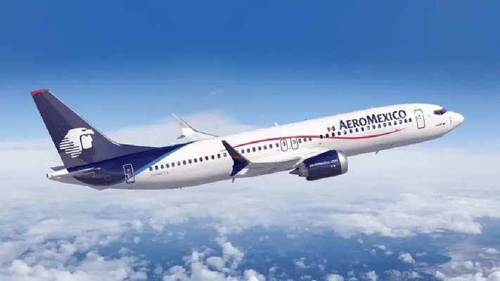 ¿Avión de Aeroméxico aterrizó de emergencia por paro cardíaco del piloto? Esto se sabe