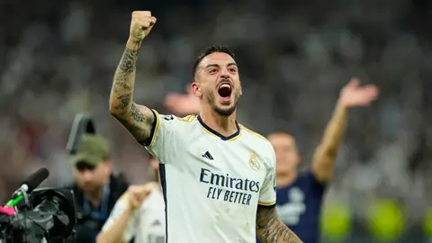 Joselu tras la victoria ante el Bayern: 'Mi carrera ha merecido la pena solo por vestir esta camiseta'