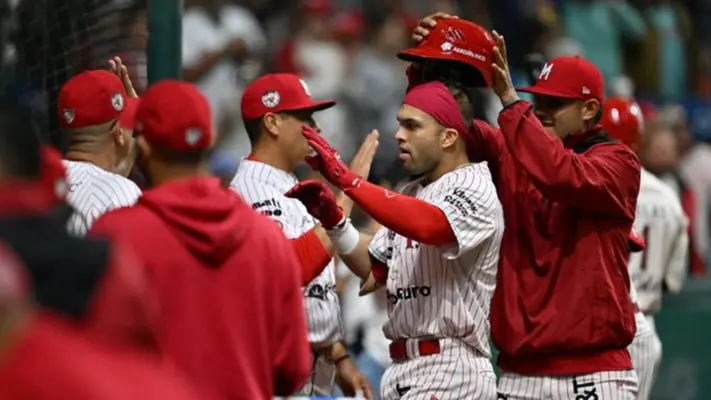 Diablos vence a Saraperos y aseguran la serie; este jueves se juega el tercero