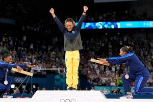 Jugador de la NFL lanza dura crítica a Simone Biles y Jordan Chile: “Es asqueroso”