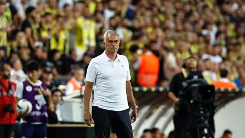 ¡Adiós! Mourinho se queda sin Champions League con el Fenerbahce