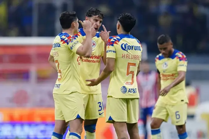 Igor Lichnovsky y Kevin Álvarez no entran en los planes de América para el Apertura 2024