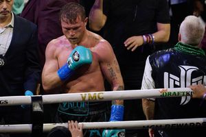'Canelo' Álvarez, arrepentido de amenazar a Lionel Messi en 2022: "Hay que reconocer nuestros errores"