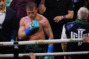 'Canelo' Álvarez pide más dinero para pelear en Arabia Saudita: "Tendrán que pagar un poco más"