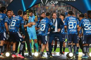 Pachuca 'defiende' a la Liga MX y devuelve burla al Columbus Crew: "Conquistamos estrellas"