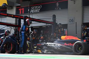 ¡RB20 mejorado! Helmut Marko promete un mejor auto para Red Bull en Silverston