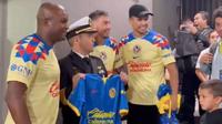 ¡Invitados de lujos! Rubens Sambueza, Jesús Molina y Aquivaldo Mosquera presentes en el Azteca