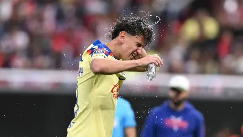 Igor Lichnovsky visita La Merced y afición de América pide regreso de la Triisecta