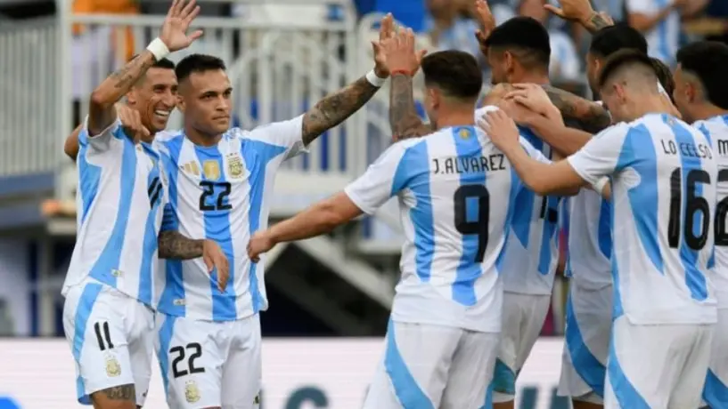 Neuer, Kroos, Di María y otros jugadores que se retiraron este verano de sus Selecciones
