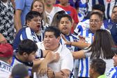 Aficionados de Rayados protagonizan bronca tras la derrota de Monterrey en Concachampions