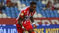 América lanza oferta por el panameño José Luis 'Pumita' Rodríguez, según medios serbios