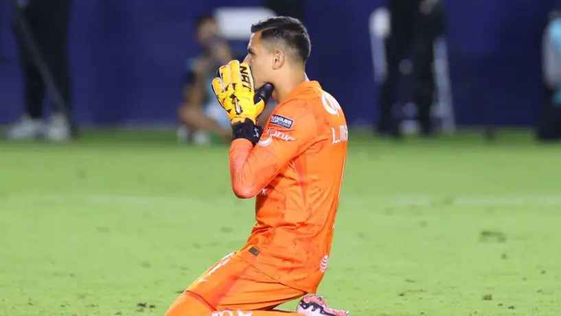 Luis Ángel Malagón ofreció disculpas a la afición del América por fallar penal