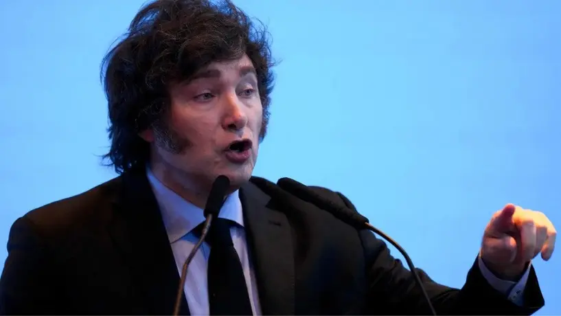Javier Milei cambia la ley penal para bajar la imputabilidad de los delitos a los 13 años