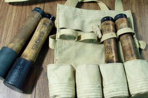 Mujer de la tercera edad usó durante 20 años una granada activa como un martillo