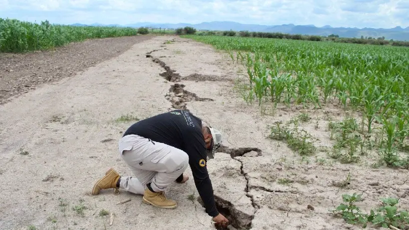 Preocupa grieta en Nuevo Ideal, Durango, de 37 kilómetros de largo