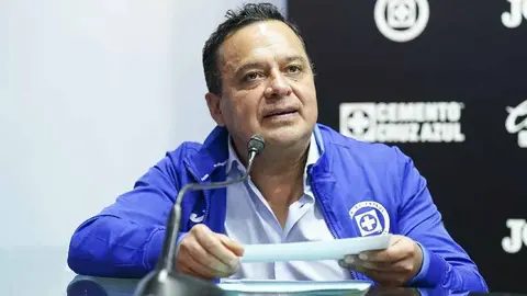 Víctor Velázquez recordó crítica a Siboldi: 'No me arrepiento de lo que dije'