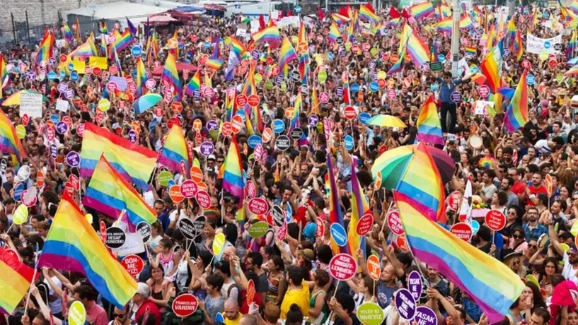EUA emite alerta de viaje y advierte sobre una amenaza terrorista contra eventos LGBT