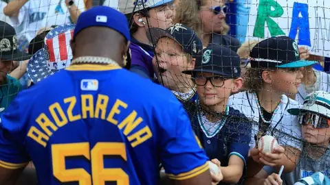 Randy Arozarena protagoniza atrapada en el encuentro entre los Mariners y los Mets