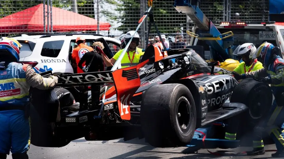 Pato O´Ward protagonizó terrible accidente en el Circuito de Toronto en la IndyCar