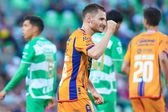 ¡Goleada potosina! Atlético de San Luis gana 3-0 a Santos en la despedida de Gustavo Leal