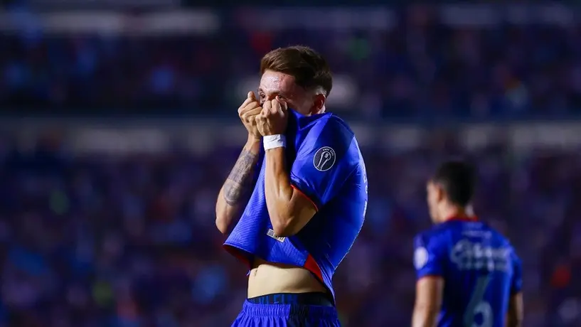 Rodrigo Huescas se despide de Cruz Azul: "Llevaré estos colores siempre en mi corazón"