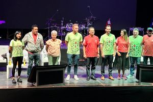 Presentaron las medallas y playeras del Medio Maratón de la Ciudad de México