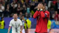 Exfigura alemana califica de 'vergüenza' el llanto de Cristiano en la Euro