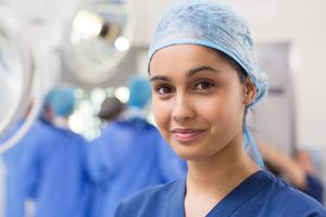 UNAM lanza curso en línea y gratis de enfermería. Te contamos los detalles