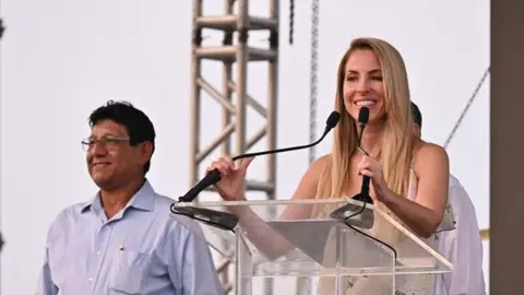 Remodelación parcial del zócalo estará lista para carnaval: Patricia Lobeira